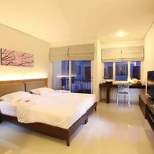 Mi Casa 3* Seminyak (Bali)